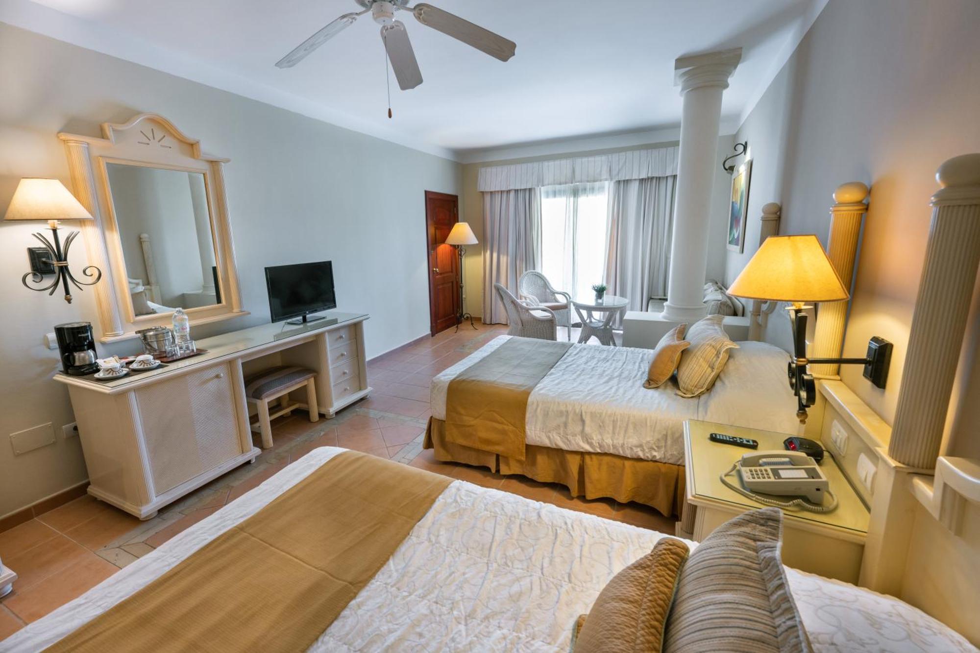 Bahia Principe Grand Turquesa Resort Punta Cana