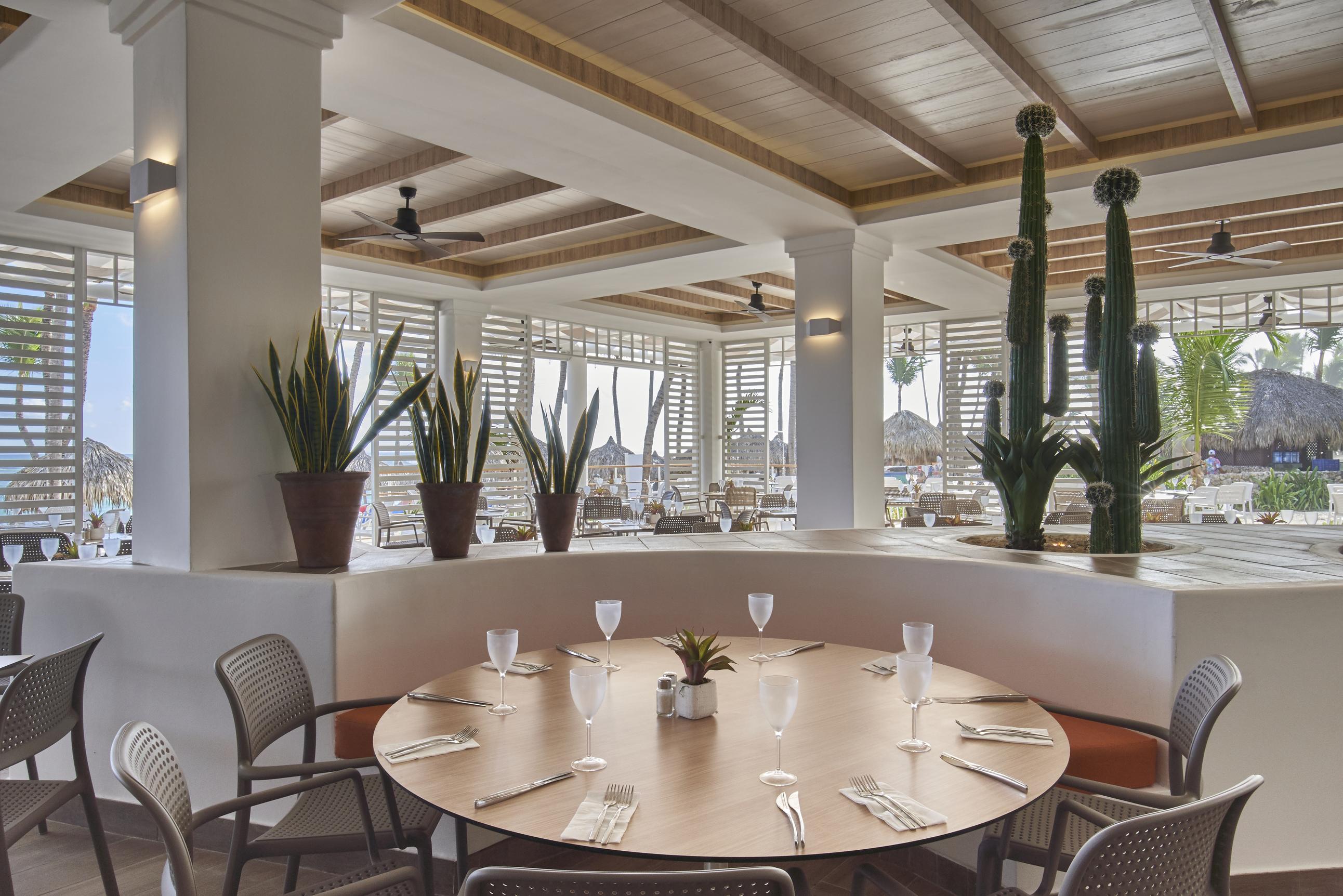 Bahia Principe Grand Turquesa - Resort 5*